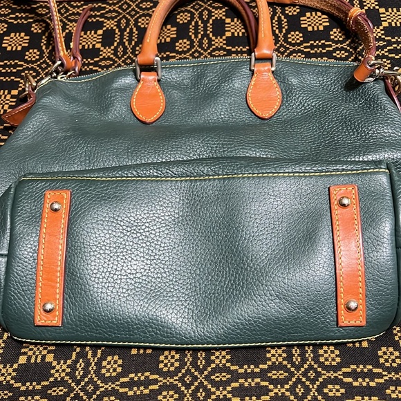 Dooney & Bourke Bag - Gorgeous Green/Tan - Picture 4 of 11